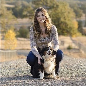 Meet your Posher, Laney